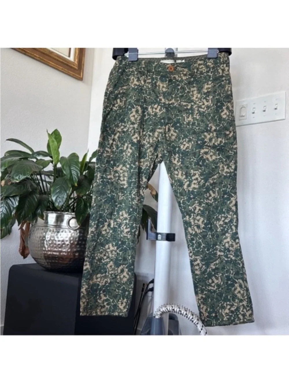 Anthropologie Hei Hei Sylvan Camo Moto Pants Sz 31 Camo Casual Ankle length